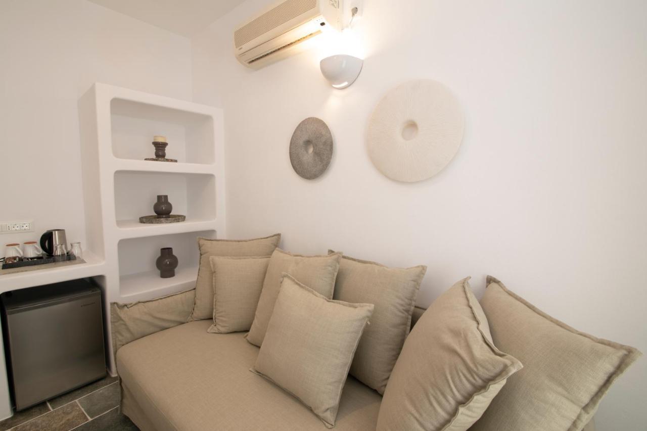 Nymfes Hotel Kamares  Екстер'єр фото