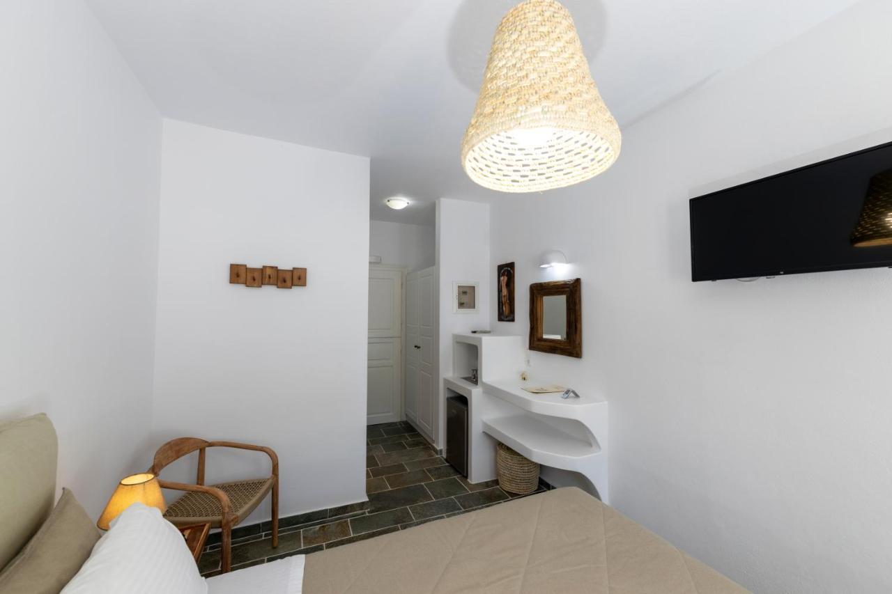 Nymfes Hotel Kamares  Екстер'єр фото