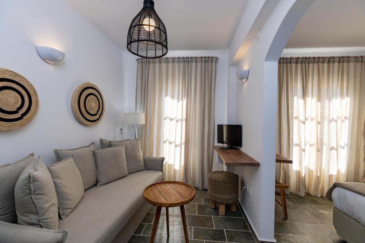 Nymfes Hotel Kamares  Екстер'єр фото